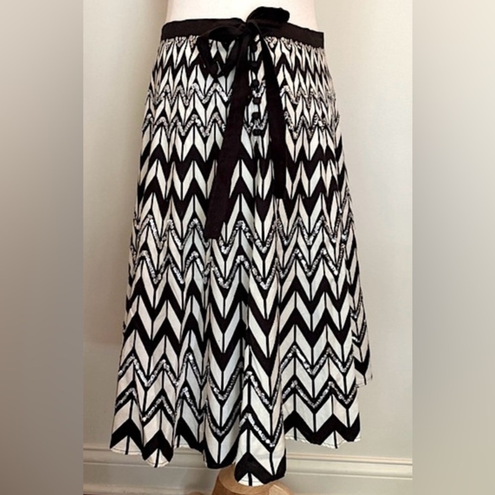 BCBGMaxAzria Black Cream Sequin Chevron S Whimsigoth Boho Glam Retro Chic Skirt - Picture 5 of 13